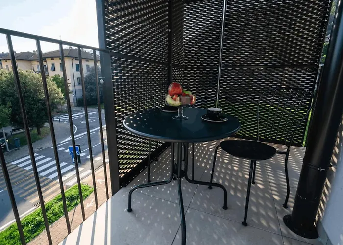 Phi Bergamo Апартаменты